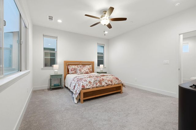 3345 W Florence Avenue, Visalia, CA 93277