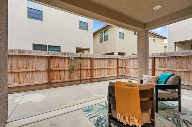 3345 W Florence Avenue, Visalia, CA 93277