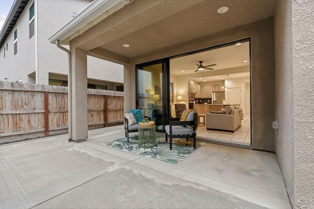 3345 W Florence Avenue, Visalia, CA 93277