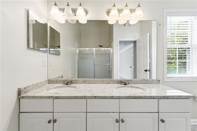 2161 Berryhill Circle SE, Smyrna, GA 30082