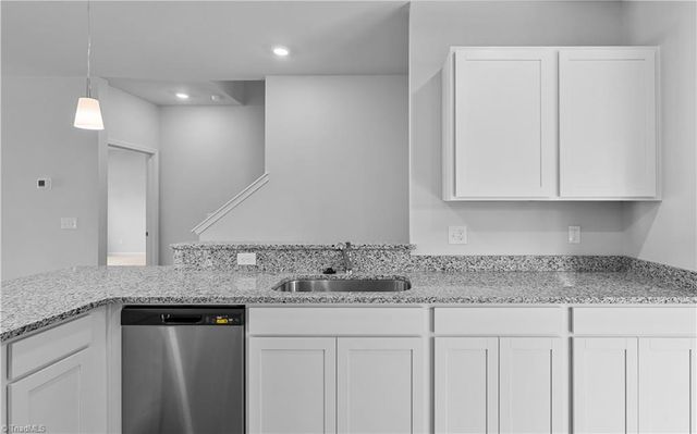 5158 Fallmeade Road, Kernersville, NC 27284