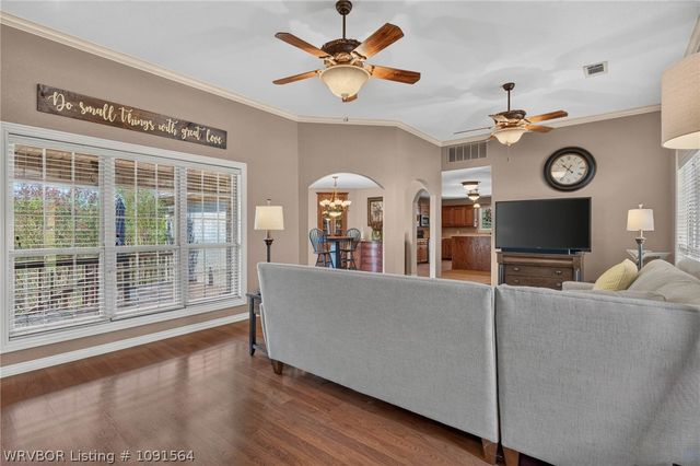 1120 Breckenridge Drive, Van Buren, AR 72956