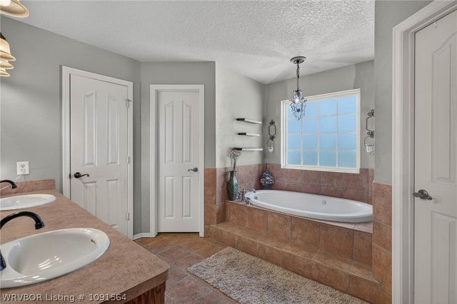 1120 Breckenridge Drive, Van Buren, AR 72956