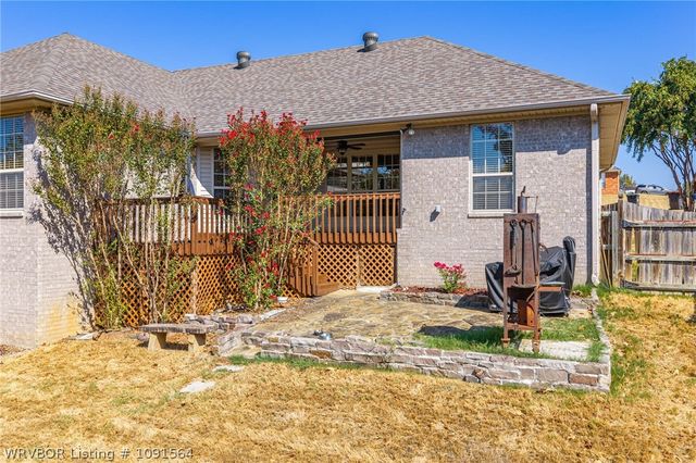 1120 Breckenridge Drive, Van Buren, AR 72956