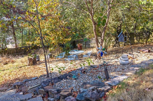 1120 Breckenridge Drive, Van Buren, AR 72956