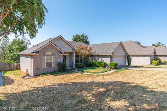 1120 Breckenridge Drive, Van Buren, AR 72956