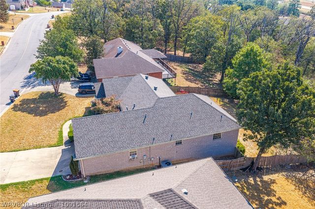 1120 Breckenridge Drive, Van Buren, AR 72956