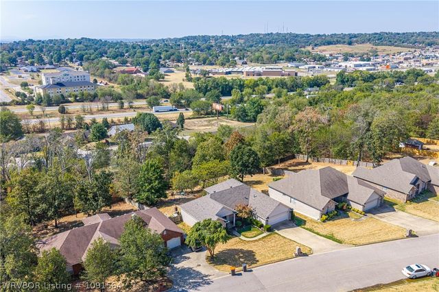 1120 Breckenridge Drive, Van Buren, AR 72956
