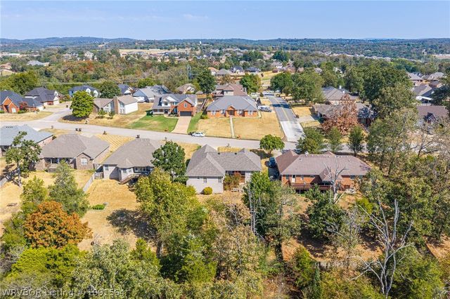 1120 Breckenridge Drive, Van Buren, AR 72956