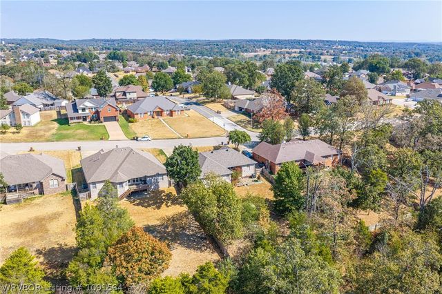 1120 Breckenridge Drive, Van Buren, AR 72956