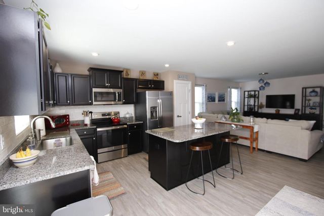 7451 PINWHEEL DR, Milford, DE 19963