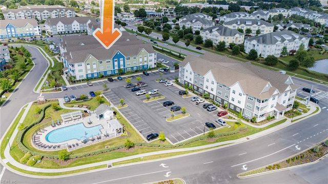 1725 Dromolin Dr 105, Virginia Beach, VA 23456