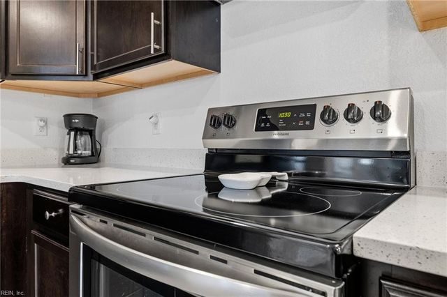 1725 Dromolin Dr 105, Virginia Beach, VA 23456