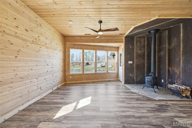 1387 Hartshorn Drive, Hermann, MO 65041