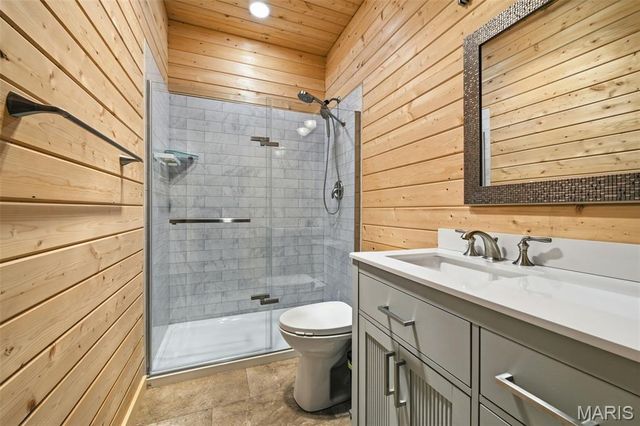 1387 Hartshorn Drive, Hermann, MO 65041