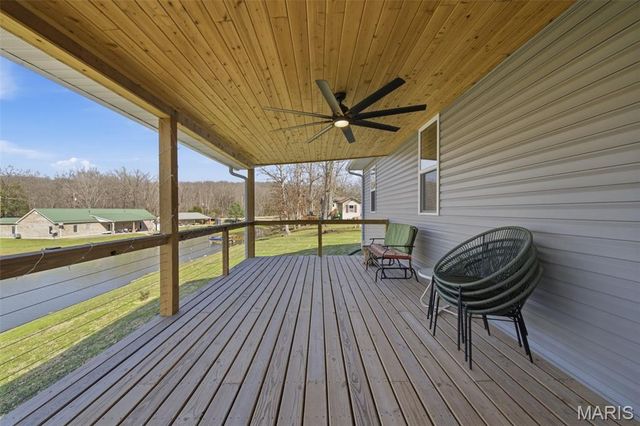 1387 Hartshorn Drive, Hermann, MO 65041