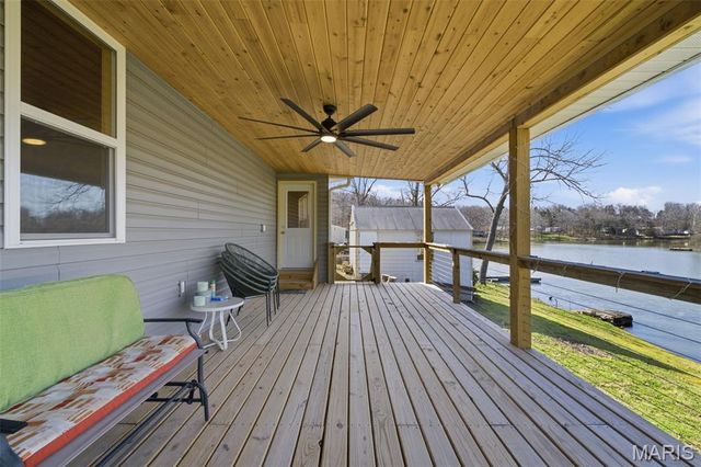 1387 Hartshorn Drive, Hermann, MO 65041