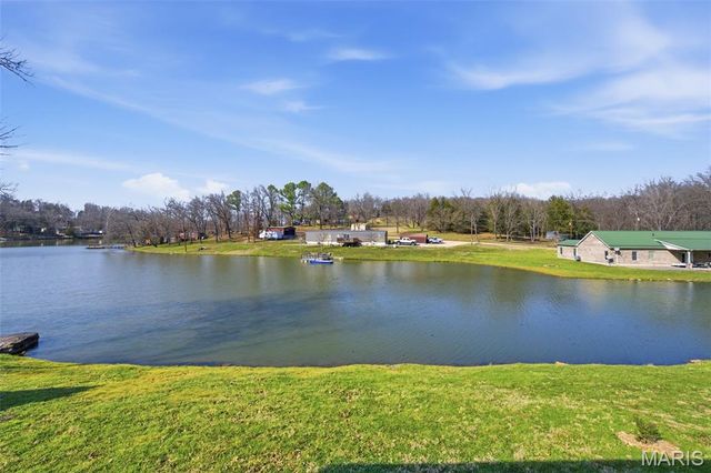 1387 Hartshorn Drive, Hermann, MO 65041