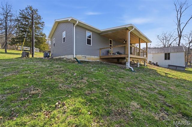 1387 Hartshorn Drive, Hermann, MO 65041