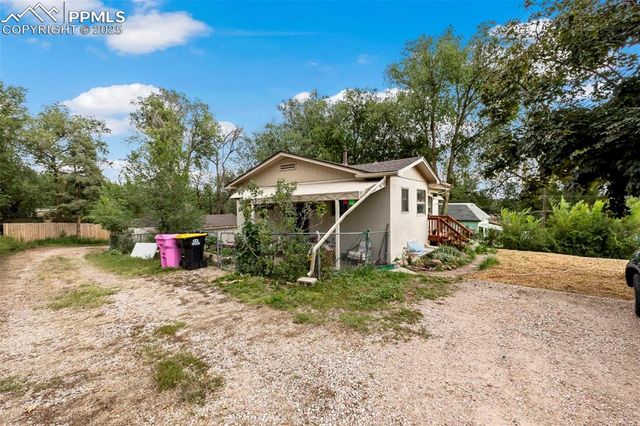 546 W St Vrain Street, Colorado Springs, CO 80905