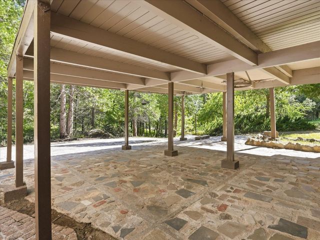 45167 Tolladay Rd, Oakhurst, CA 93654