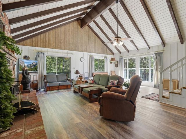45167 Tolladay Rd, Oakhurst, CA 93654