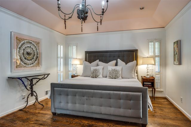 7247 Joyce Way, Dallas, TX 75225