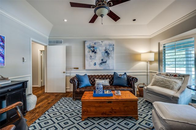 7247 Joyce Way, Dallas, TX 75225
