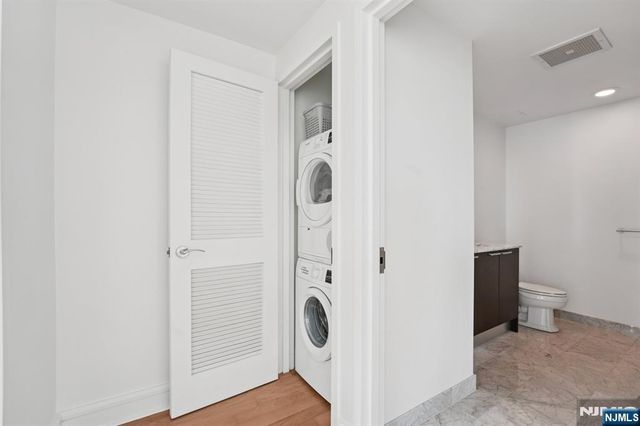 8100 River Road 502, North Bergen, NJ 07047