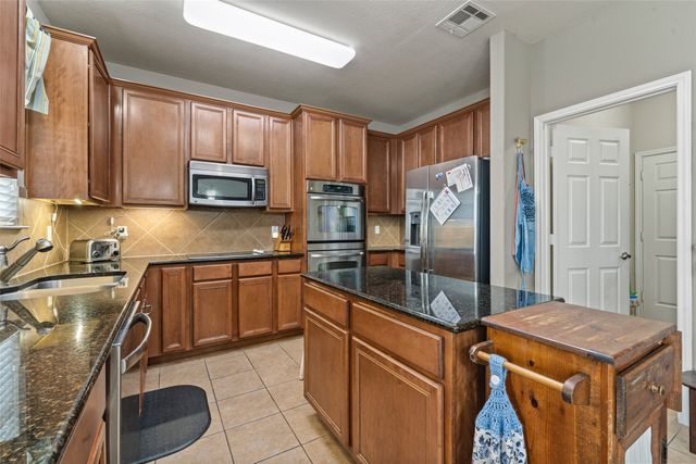 6500 Serena Lane, Woodway, TX 76712