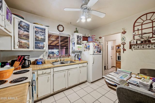 1350 E OSBORN Road, Phoenix, AZ 85014
