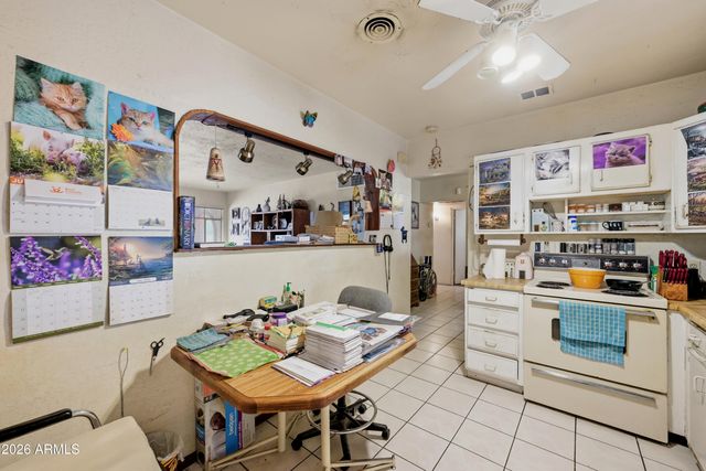 1350 E OSBORN Road, Phoenix, AZ 85014