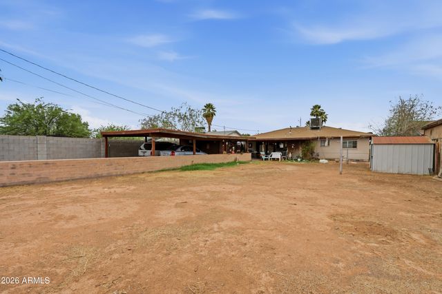 1350 E OSBORN Road, Phoenix, AZ 85014