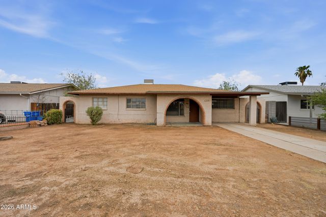 1350 E OSBORN Road, Phoenix, AZ 85014