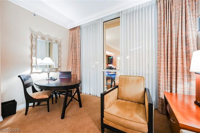 145 East HARMON Avenue 411, Las Vegas, NV 89109