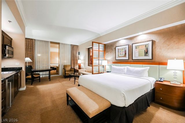 145 East HARMON Avenue 411, Las Vegas, NV 89109