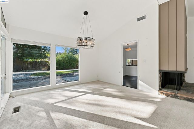 11 Ray Court, Alamo, CA 94507