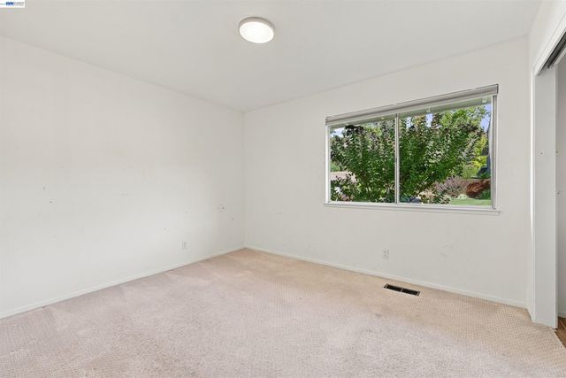 11 Ray Court, Alamo, CA 94507