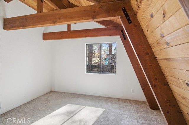 2386 Independence Lane, Running Springs, CA 92382