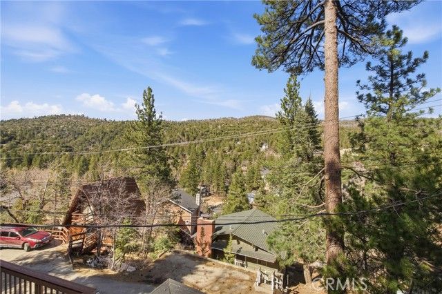 2386 Independence Lane, Running Springs, CA 92382