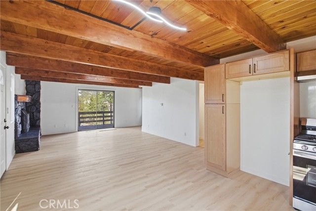 2386 Independence Lane, Running Springs, CA 92382