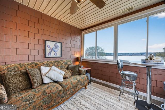 119 Springs Court N, Lizella, GA 31052