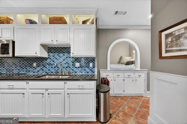 119 Springs Court N, Lizella, GA 31052