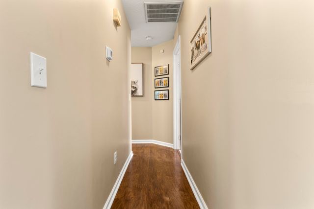 1059 Man O' War Drive, Frankfort, KY 40601