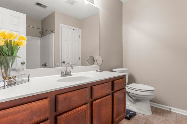 1059 Man O' War Drive, Frankfort, KY 40601