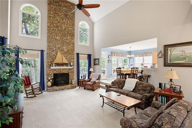 2988 Nestle Creek Drive, Marietta, GA 30062