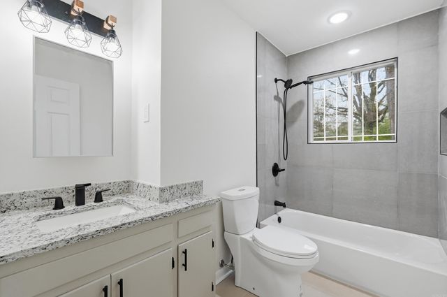 6907 W 32Nd St, Little Rock, AR 72204