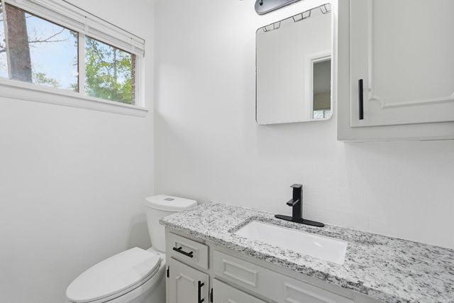 6907 W 32Nd St, Little Rock, AR 72204