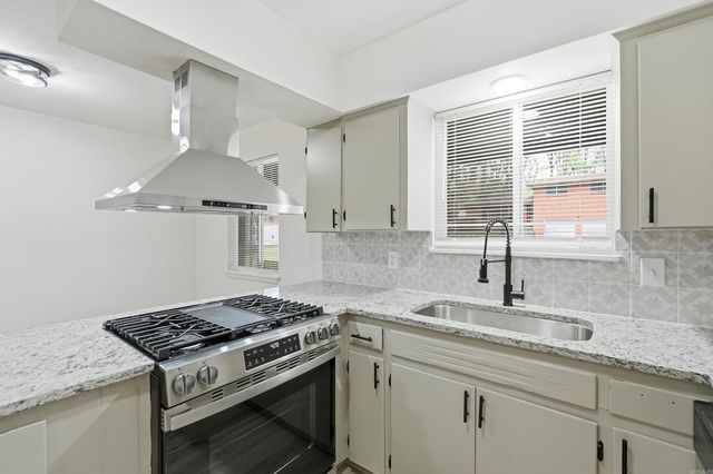 6907 W 32Nd St, Little Rock, AR 72204