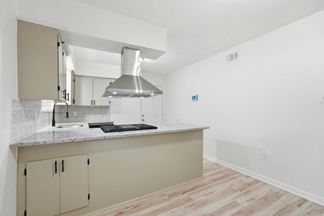 6907 W 32Nd St, Little Rock, AR 72204